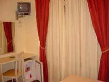 B&B Messina Rome Italy