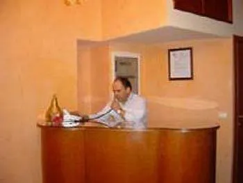 B&B Messina Rome Bed & Breakfast