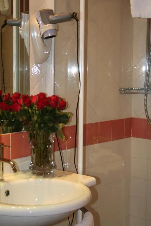B&B Messina Rome