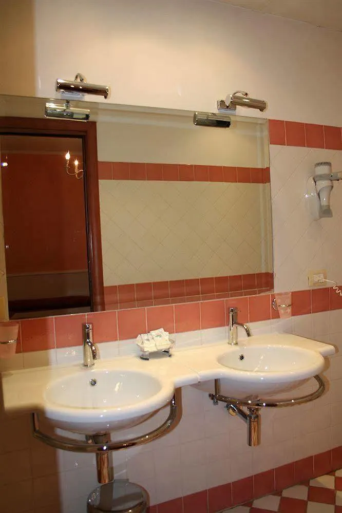 *** Bed & Breakfast B&B Messina Rome Italy